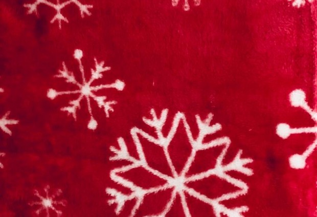 Fleece Christmas Blanket, Fleecy Throw - Snowflake Design